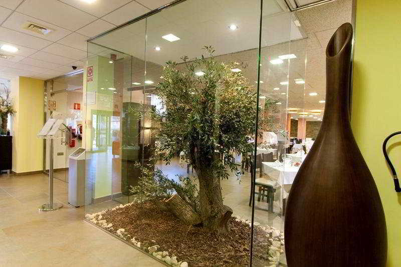 Nubahotel Βιέλα Εξωτερικό φωτογραφία