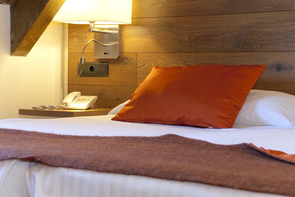 Nubahotel Βιέλα Εξωτερικό φωτογραφία